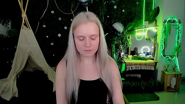 SherriButlers online show from May 28, 5:16 am
