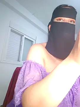 Big as-big online show from April 21, 7:32 pm