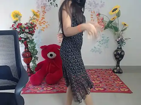 sweety gaur online show from July 26, 4:31 am