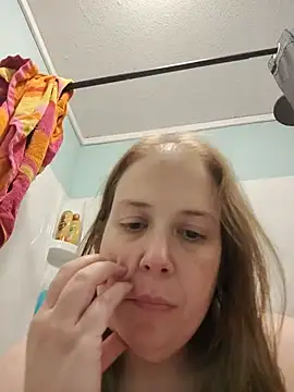 023thickandjuicy07 online show from May 19, 2:51 am