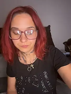 jebise23 online show from July 17, 9:40 pm
