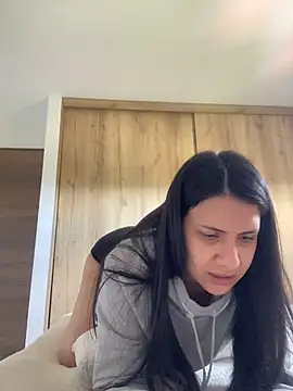 Annarhode online show from July 23, 6:49 pm