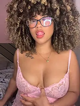 Kendra curly online show from May 8, 9:23 am
