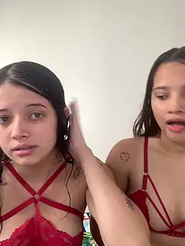 pricila887 online show from June 13, 3:42 pm