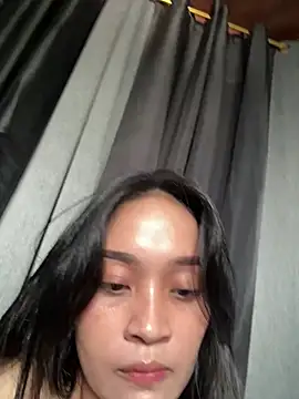 xlamina  online show from July 20, 2:47 am