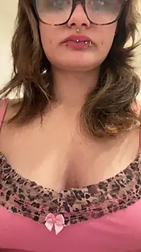 alldogsgotoheaven online show from June 1, 2:46 am