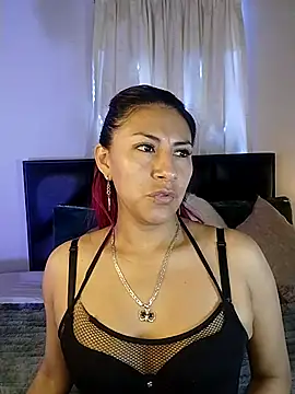 tatianabelli online show from April 24, 5:49 pm