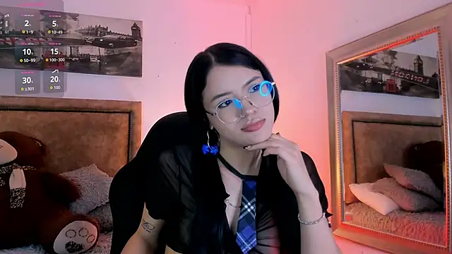 Megan Danbury online show from May 20, 12:02 pm
