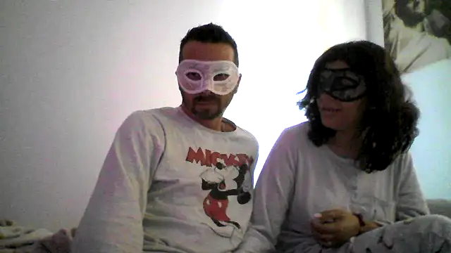 Coppiabhubhu online show from April 26, 2:15 pm