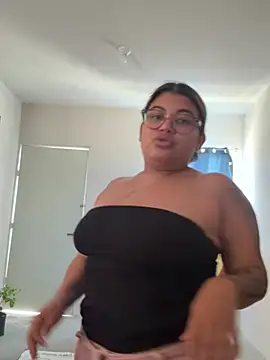 C1N09 online show from July 25, 8:27 pm