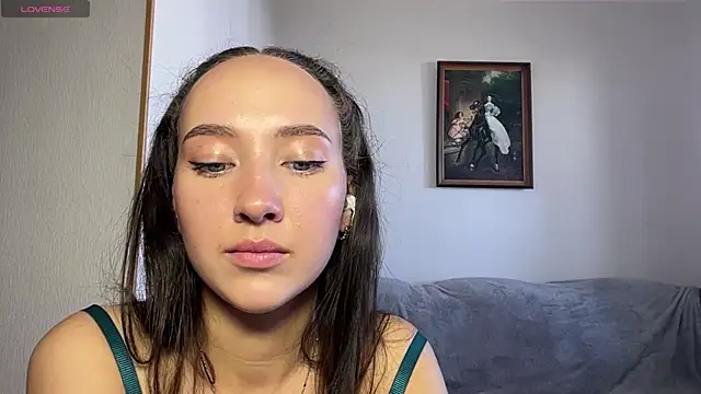 Liesenaniles online show from June 18, 5:31 am