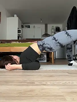 SexyDina 0 online show from April 28, 1:37 pm