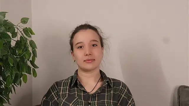 LoreleiRion online show from March 28, 5:40 am