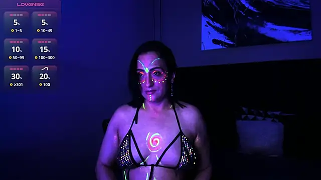 evazul online show from May 30, 5:38 am