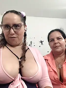 bunniositos online show from May 26, 10:53 pm