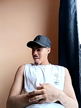 LucaColmal online show from March 29, 8:52 pm