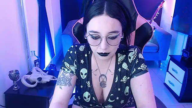 Nyxnocturne online show from June 5, 2:34 pm