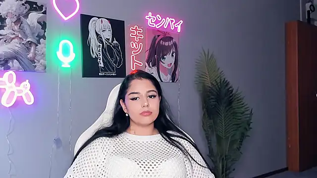 MikaVonner online show from March 29, 7:40 am