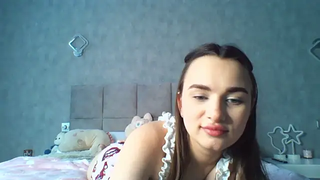 AlinaLuxxx online show from April 7, 3:14 pm