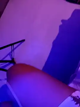 chocolate sophia online show from April 17, 9:06 pm