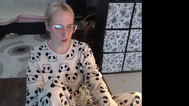 Sweet hot shrmp online show from May 3, 3:32 am