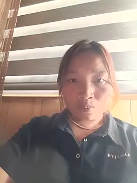 cat-kat online show from May 24, 5:28 am