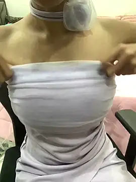 SUMITI  online show from April 7, 8:11 pm