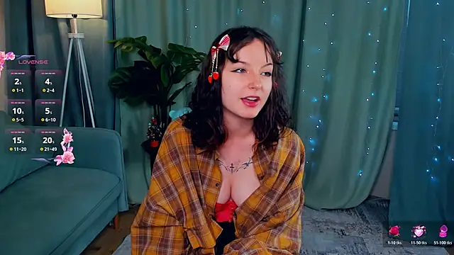 SunniPhoenix online show from April 5, 5:28 am