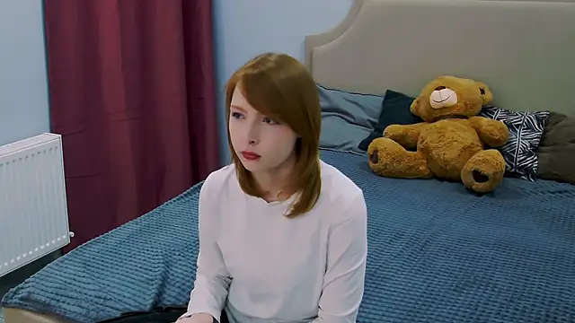 CherryCrushLove online show from April 9, 6:05 am