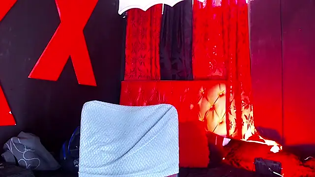 AlanFox1 online show from May 27, 1:41 pm