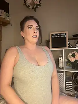 taylorsunshine online show from June 21, 10:36 pm