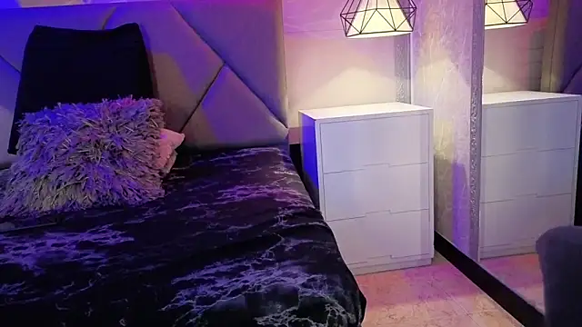 brendasweet10 online show from July 17, 3:33 am