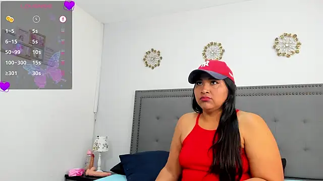 AmaraFontaine online show from May 21, 9:02 pm