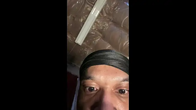 JRNBLU44 online show from May 1, 5:32 am
