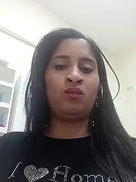 SofiaMendez1  online show from July 29, 2:28 pm
