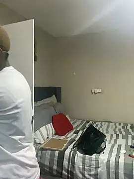 Siwe30 online show from April 30, 3:28 pm