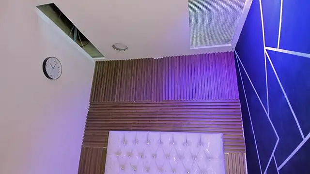 LexiAdamss online show from May 25, 2:27 pm