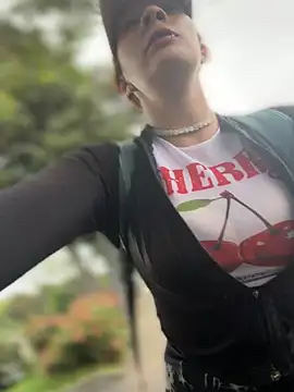 Samyra Biker12 online show from May 27, 12:02 pm