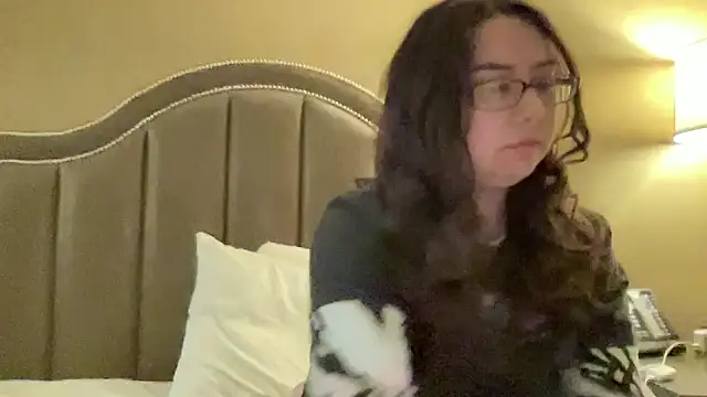 ariaxm00n online show from May 20, 10:18 pm
