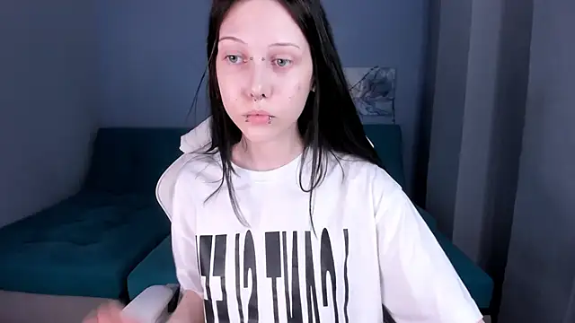 SugarBunny18 online show from May 31, 5:02 am