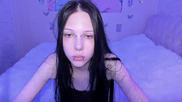 SugarBunny18 online show from July 25, 2:02 pm