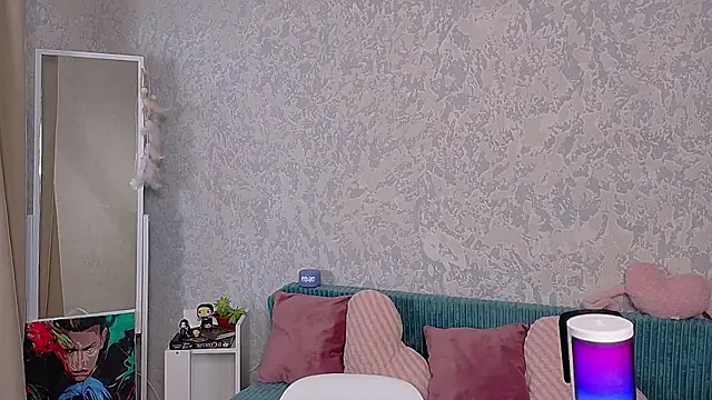 CleoBloom  online show from July 25, 3:13 am