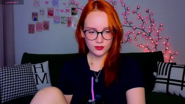 AdaEvanss online show from August 7, 6:59 pm