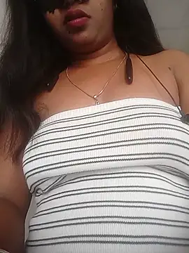 SWEETI HORNY50 online show from May 25, 1:26 am