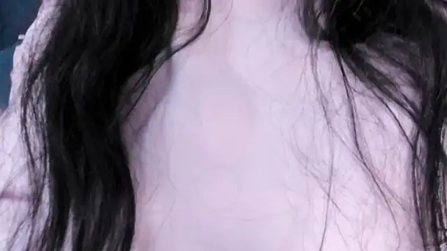 AprilMiiller online show from May 28, 1:42 pm