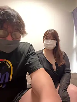 Yunon0202 online show from June 14, 8:36 am