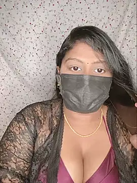 Romantic Woman online show from July 1, 5:56 pm