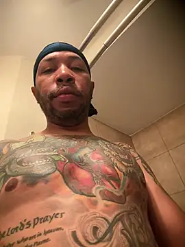 Woody and Jessie online show from April 12, 7:27 pm