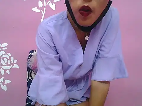 Shanaya xo online show from July 27, 5:21 pm