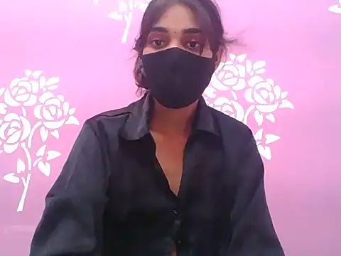 Shanaya xo online show from July 24, 4:49 pm